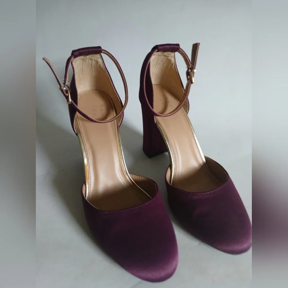 Women's A New Day burgundy fabric ankle strap heeled shoes Sz7M thick heel - Picture 14 of 16